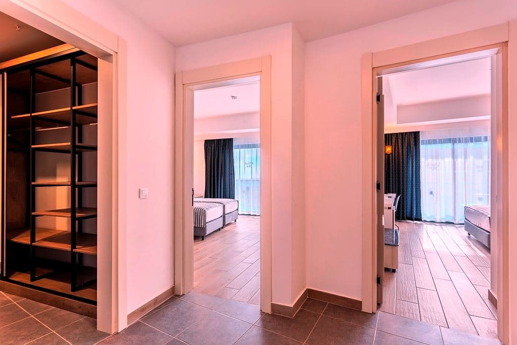 rooms-family-room-a
