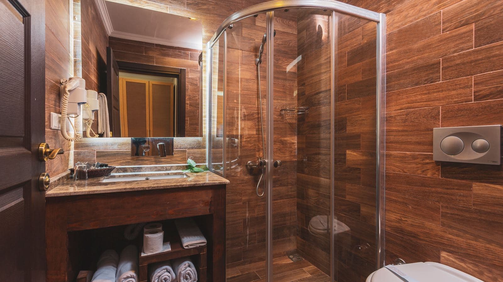 rooms-family-room