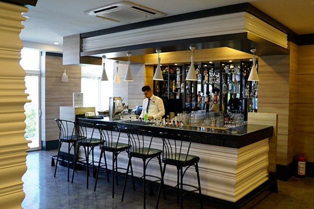 bars-lobby-bar