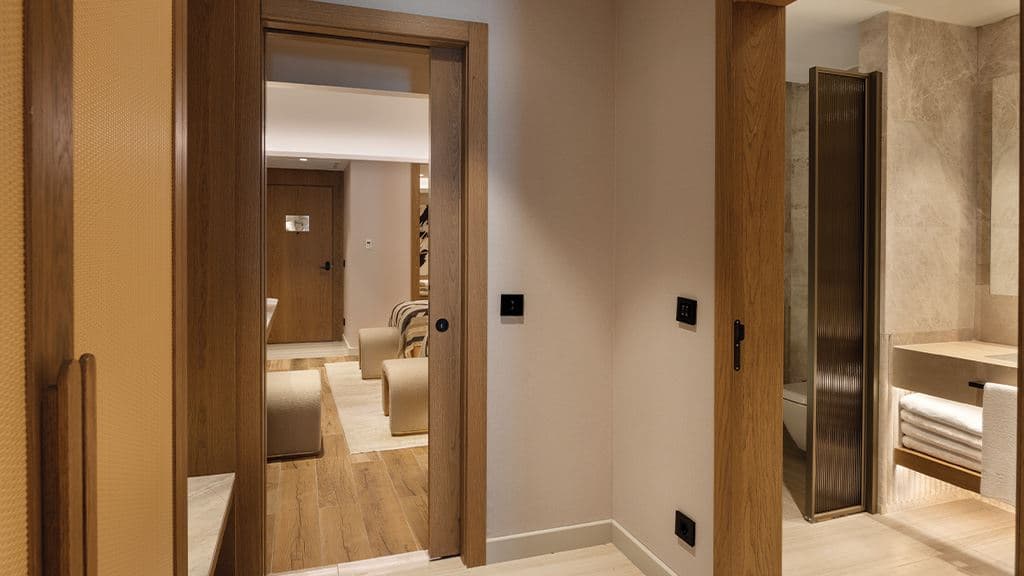 rooms-family-room