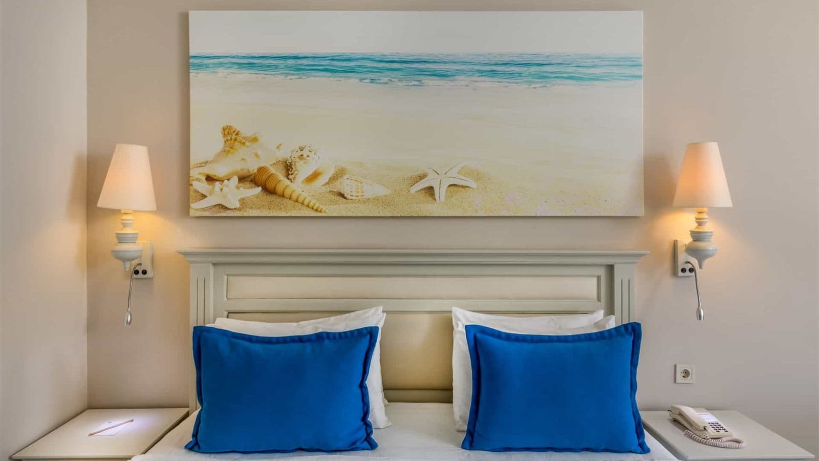 rooms-family-room
