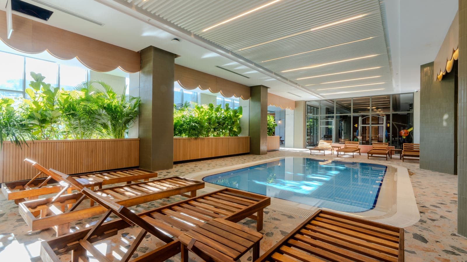 pools-indoor-pool