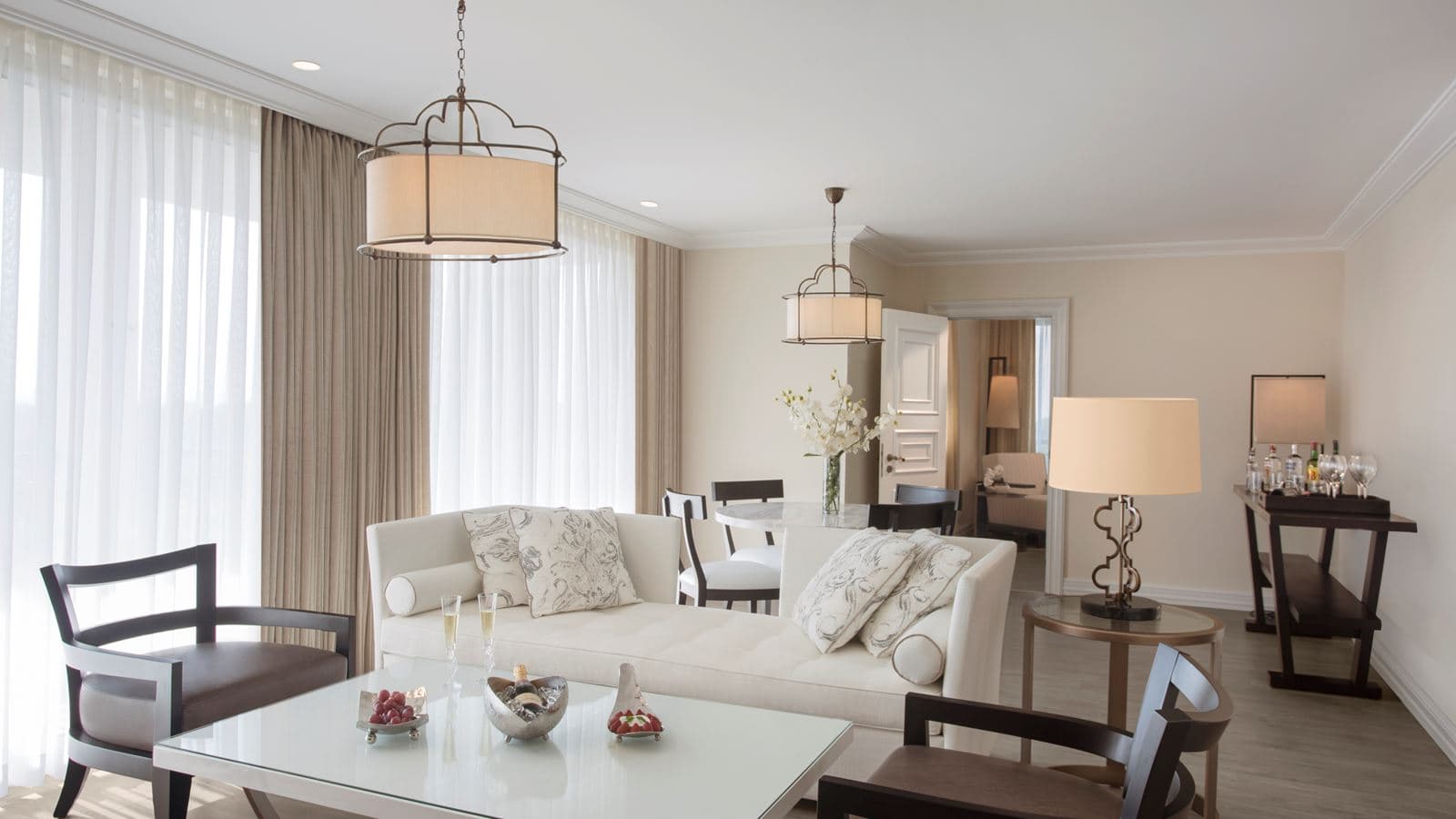 rooms-king-suite