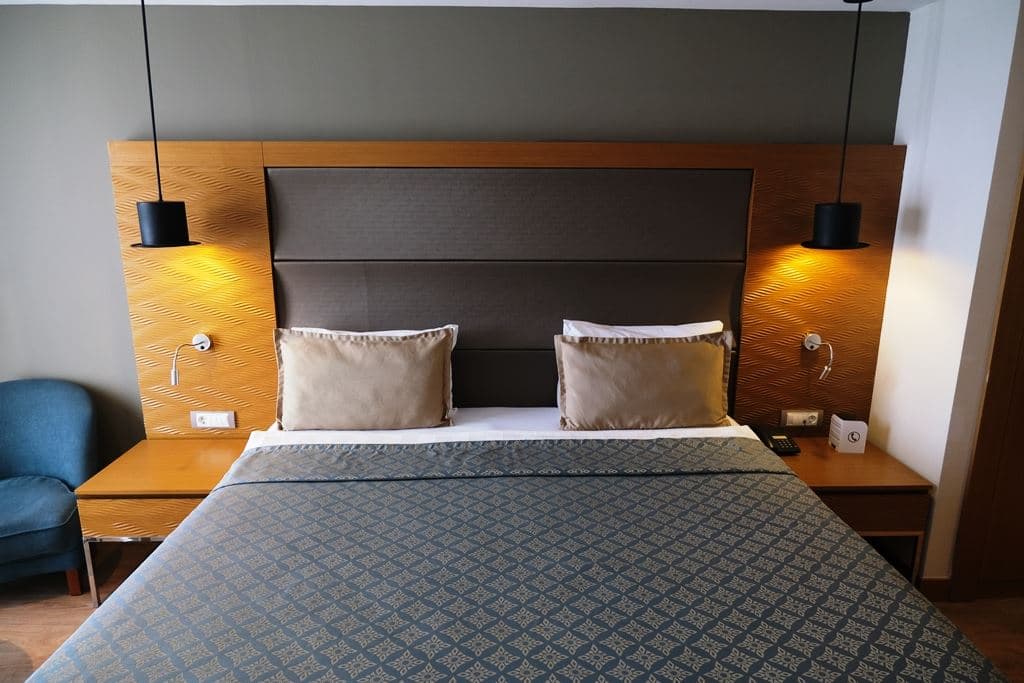 rooms-superior-side-sea-view