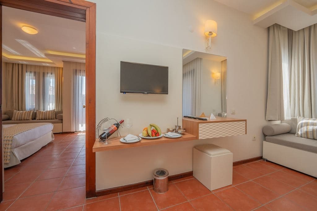 rooms-family-room