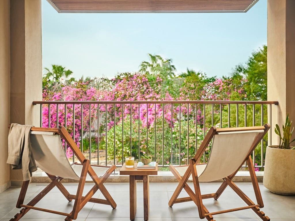 rooms-general-admission-with-garden-view