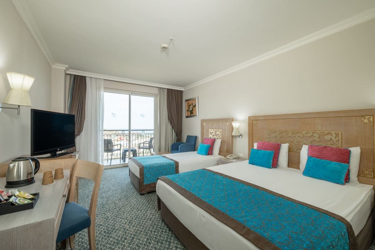 rooms-standart-room-side-sea-view
