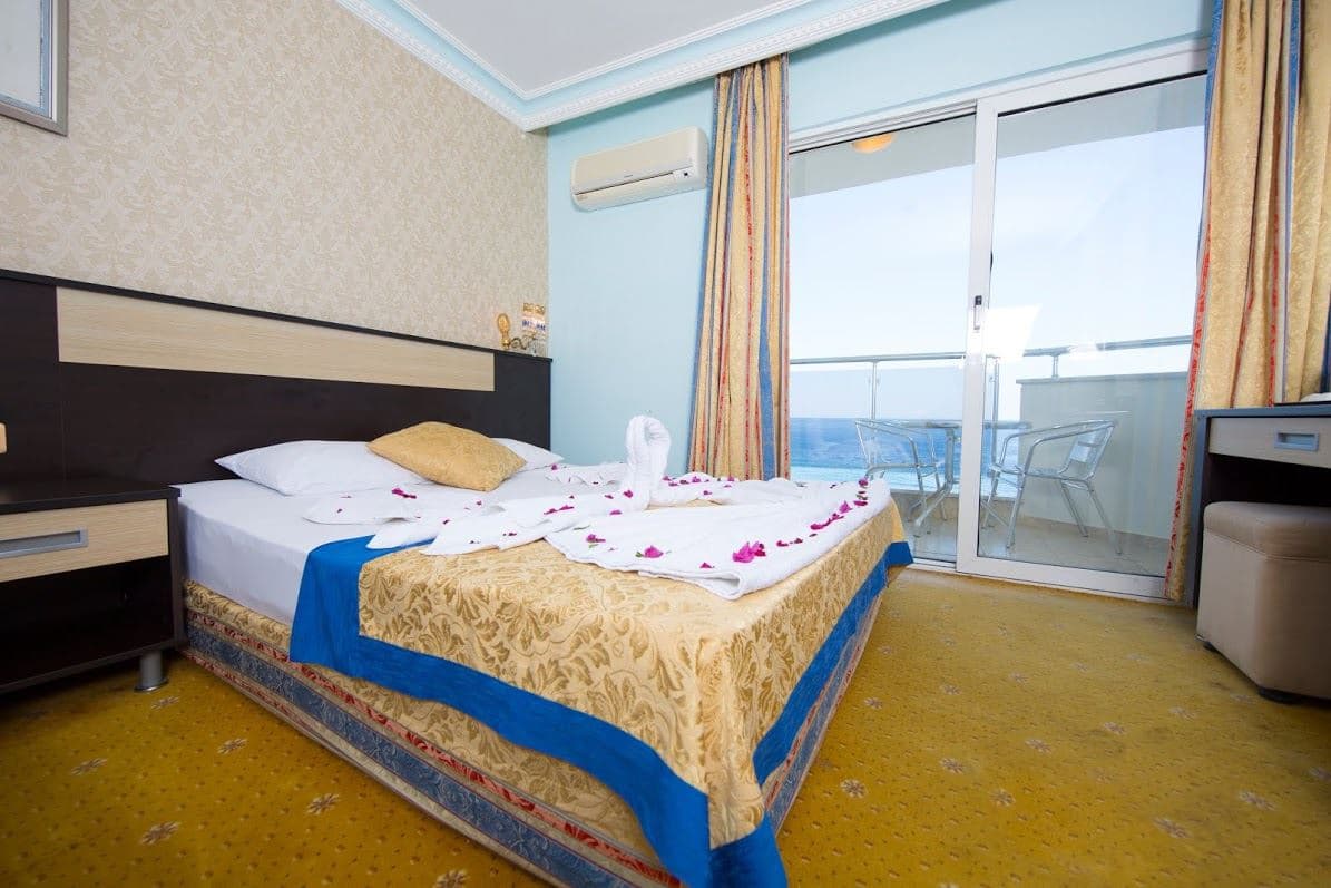 rooms-standard-room