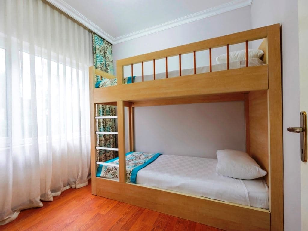 rooms-family-room