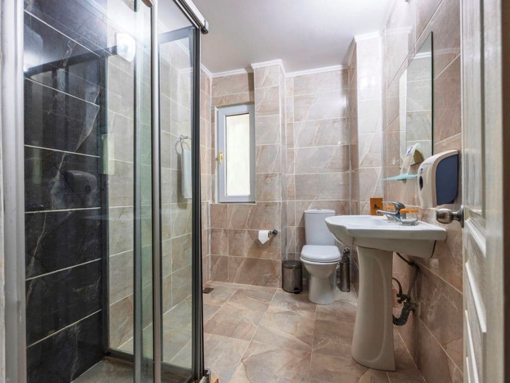 rooms-family-room