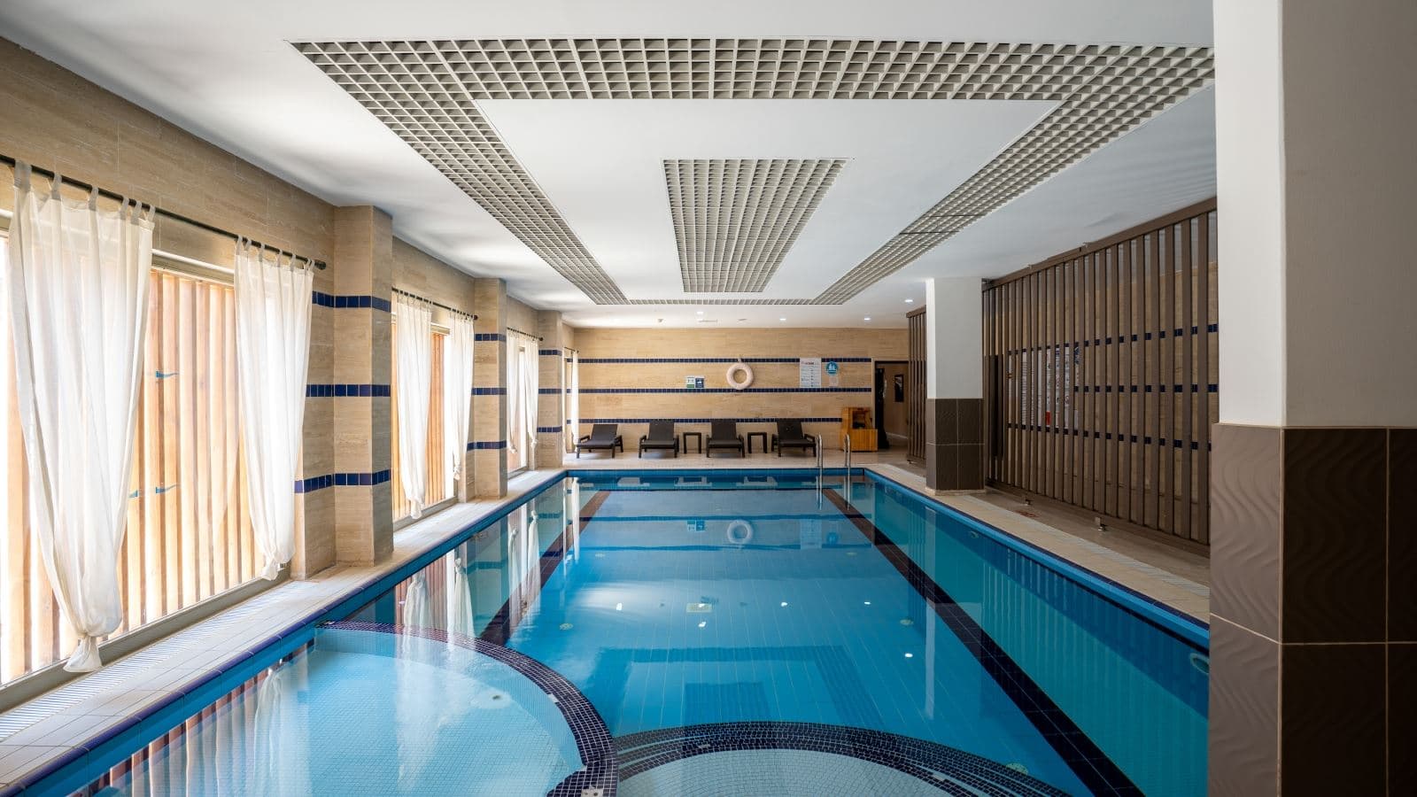 pools-indoor-pool