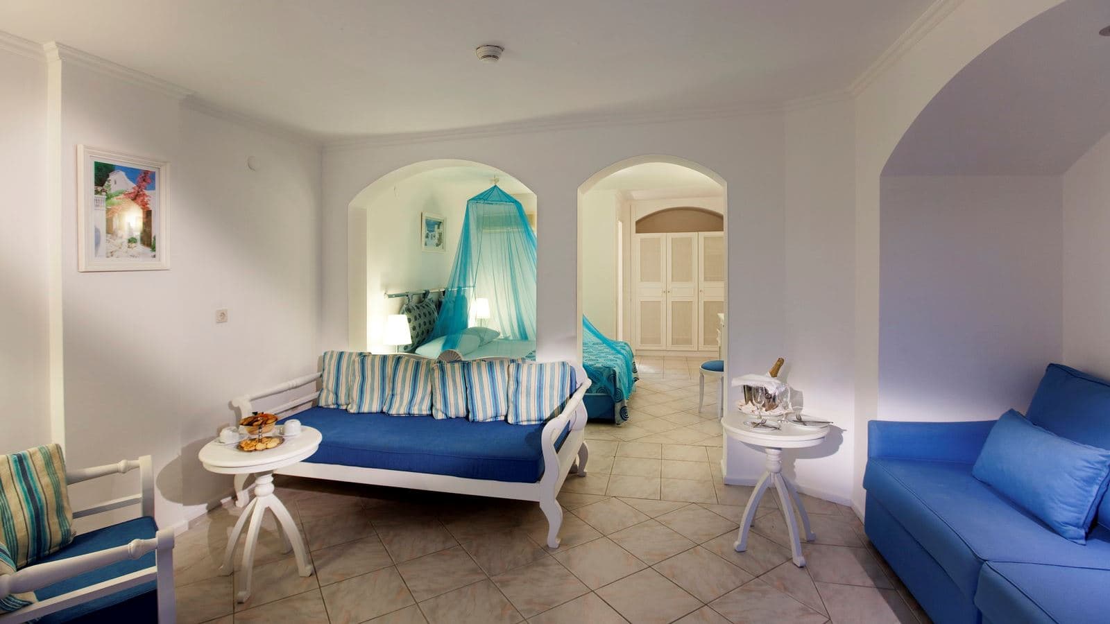 rooms-relax-family