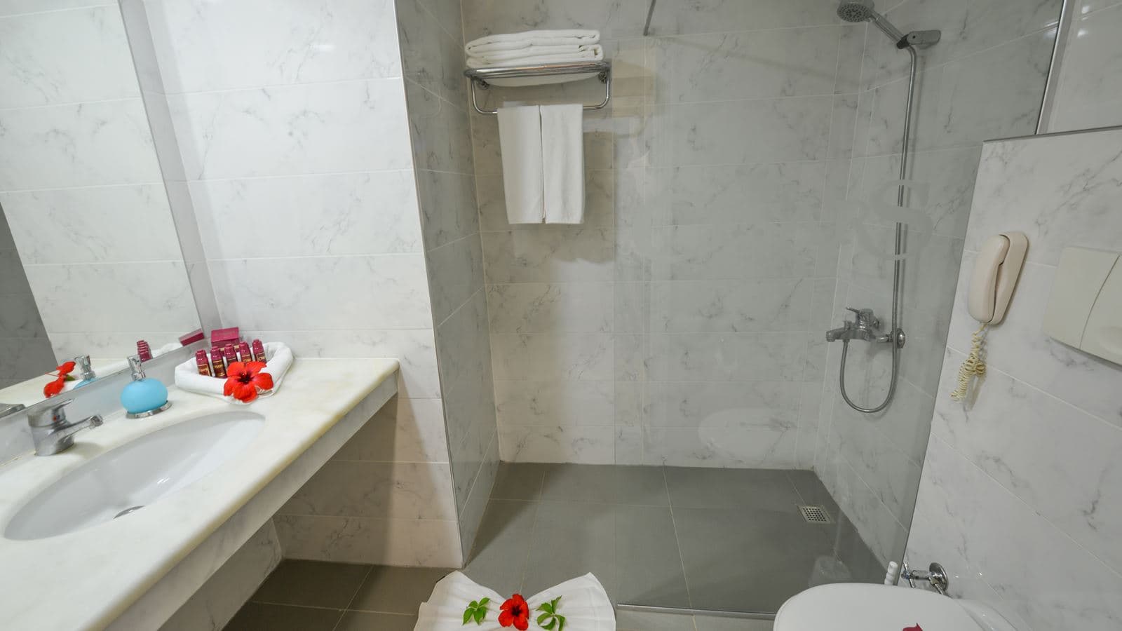 rooms-standard-room-sea-view