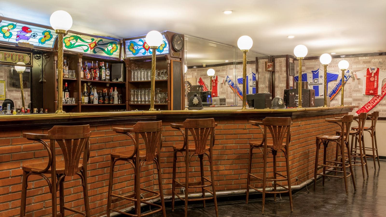 bars-kickers-pub