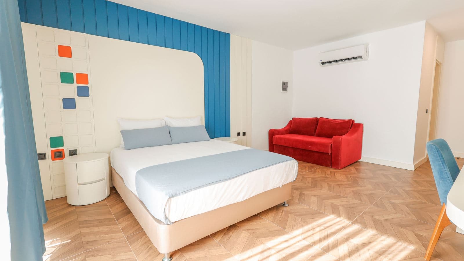 rooms-family-room