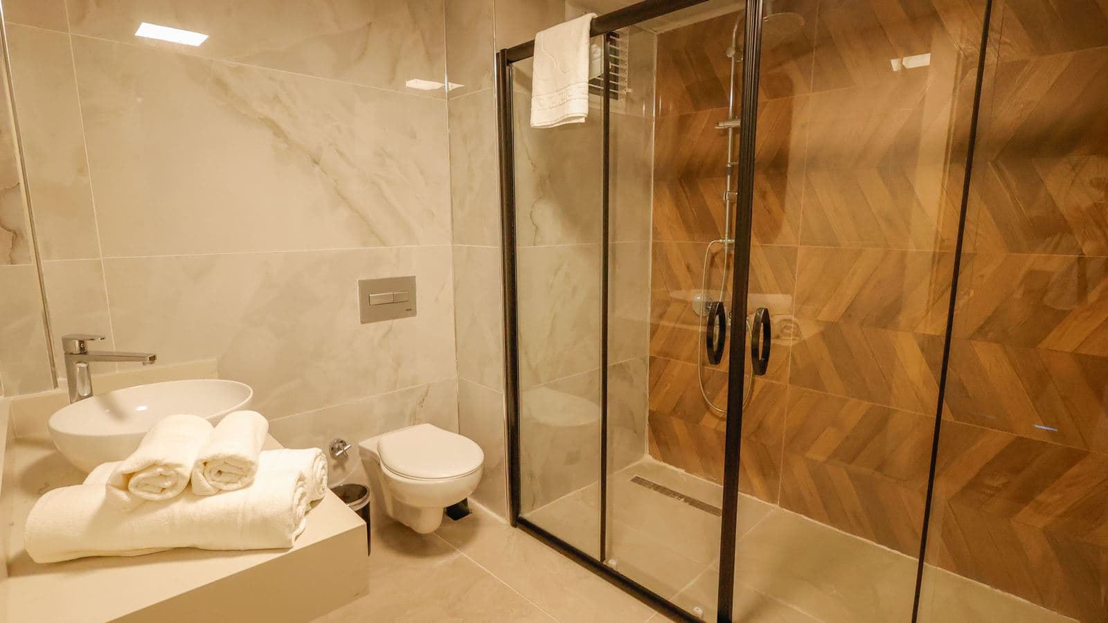 rooms-family-room