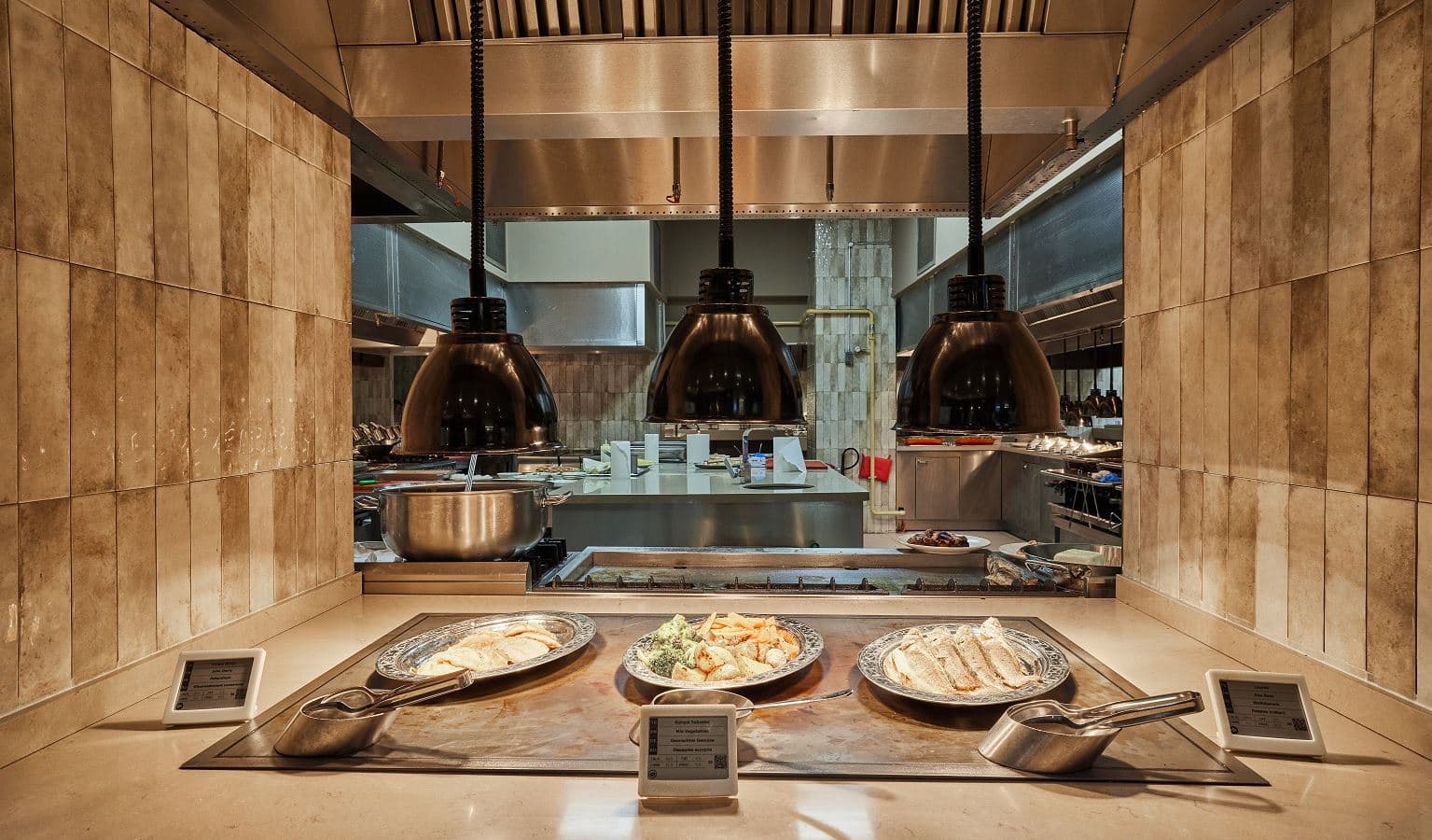 restaurants-savory-main-restaurant