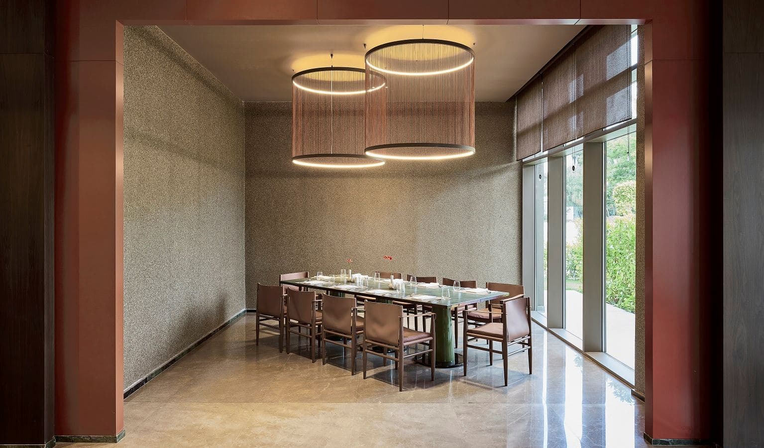 bars-savory-restaurant-bar