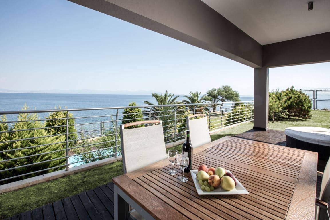 rooms-villa-with-private-pool