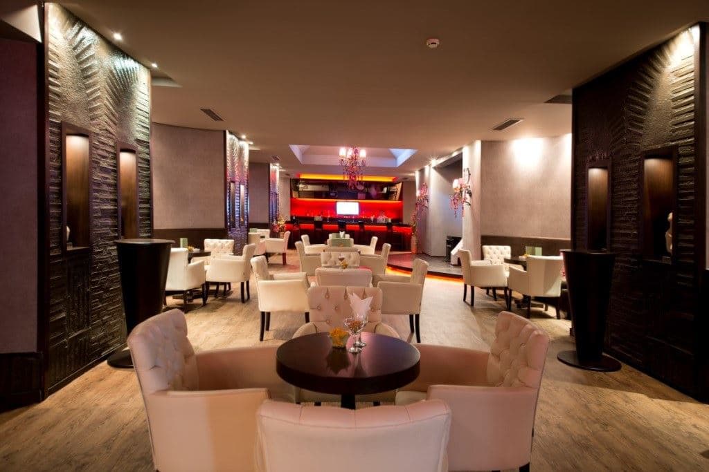 bars-atlantis-bar