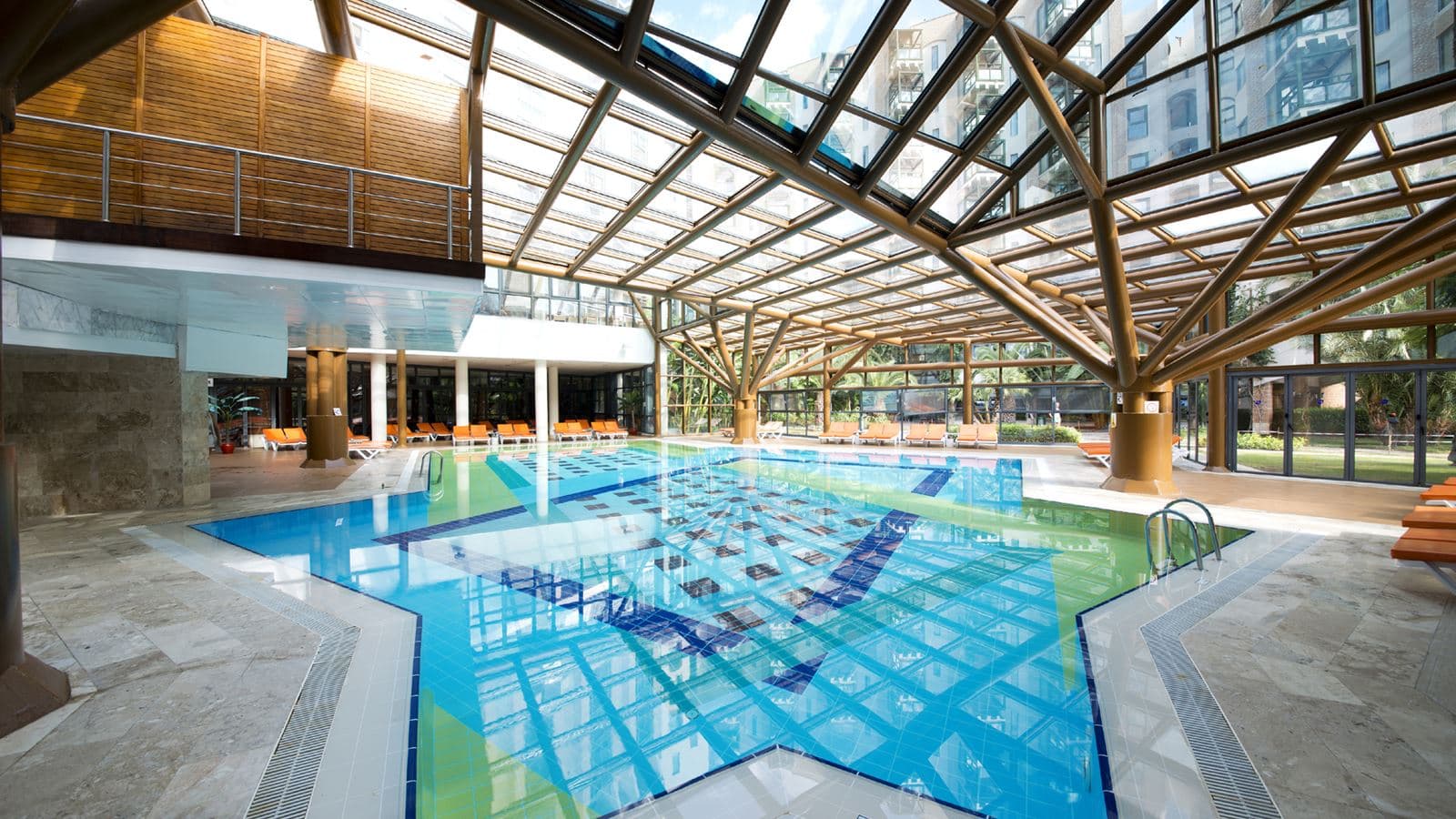 pools-indoor-pool