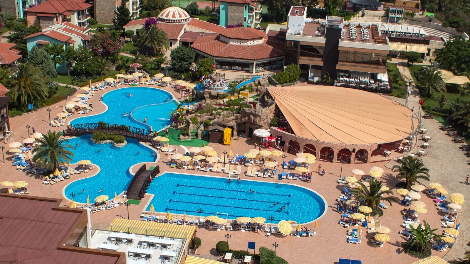 pools-outdoor-pool