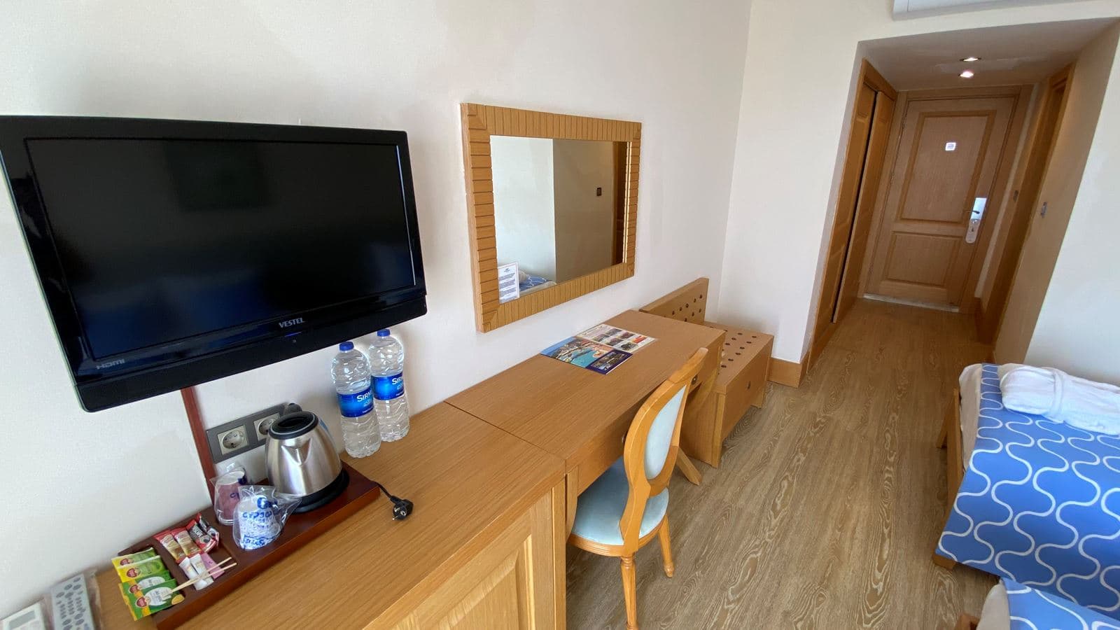 rooms-standard-room