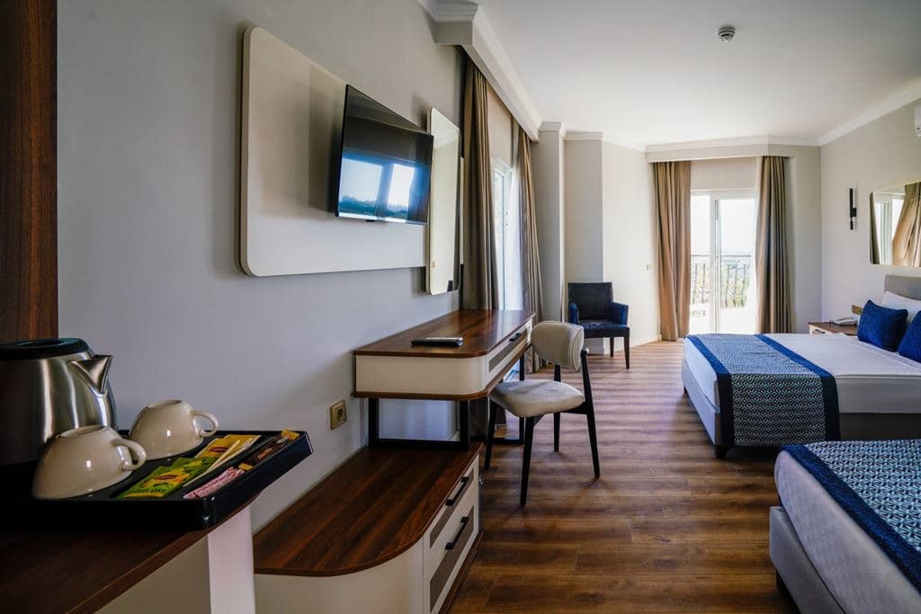 rooms-family-room
