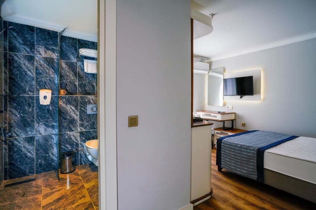 rooms-economy-room