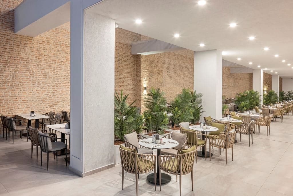 restaurants-arcanus-trendline-buffet-restaurant
