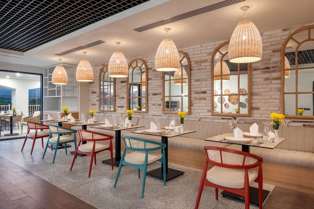 restaurants-turquoise-retaurant