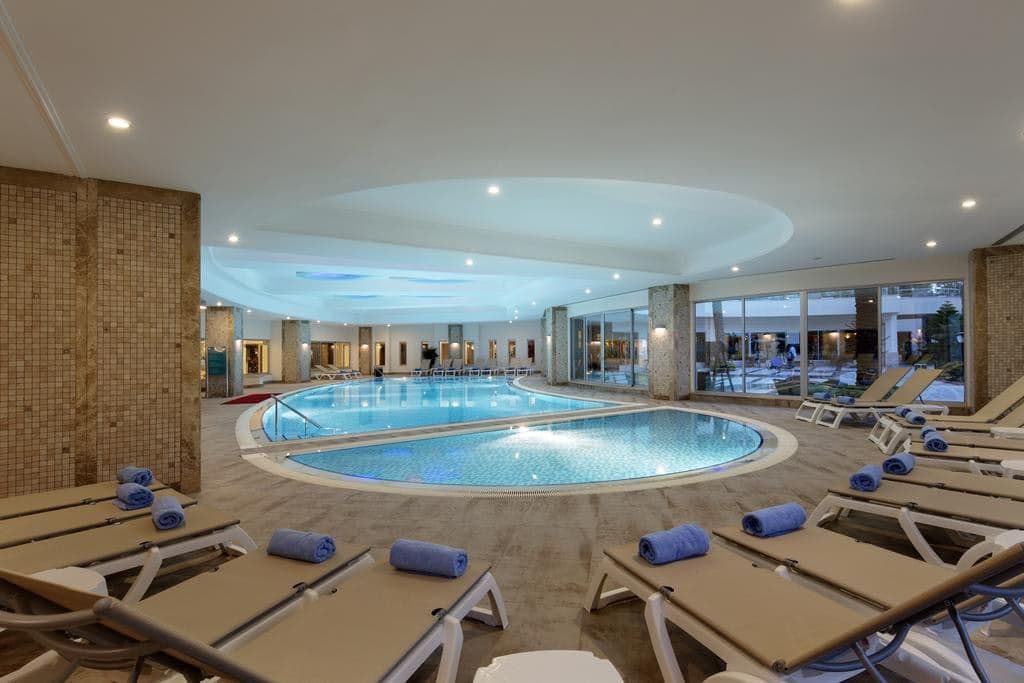 pools-indoor-pool