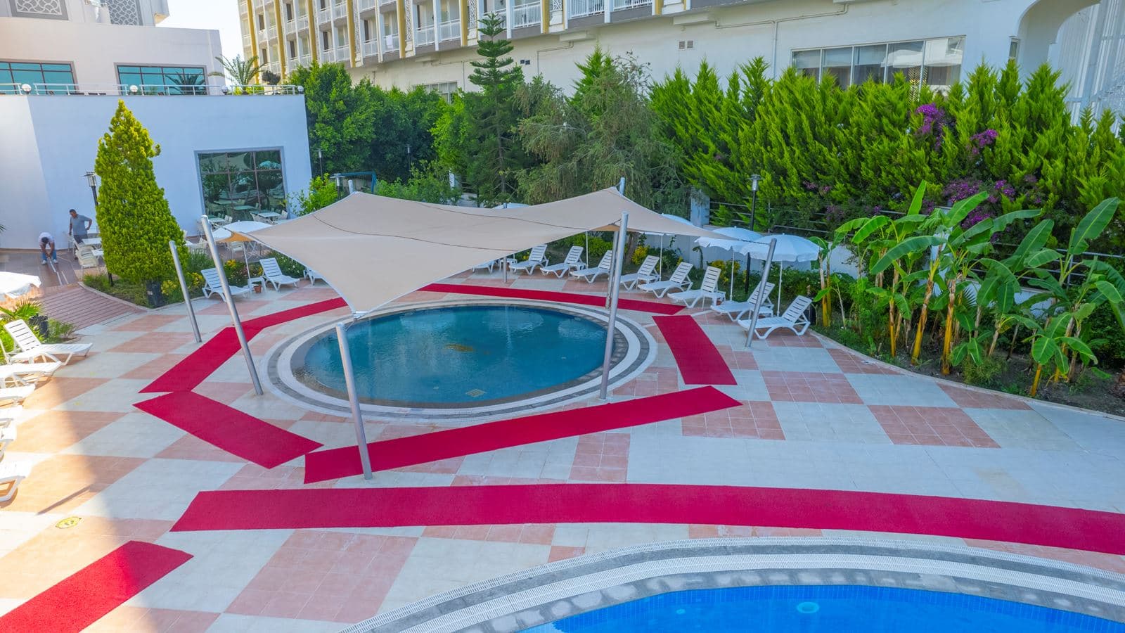 pools-outdoor-pool
