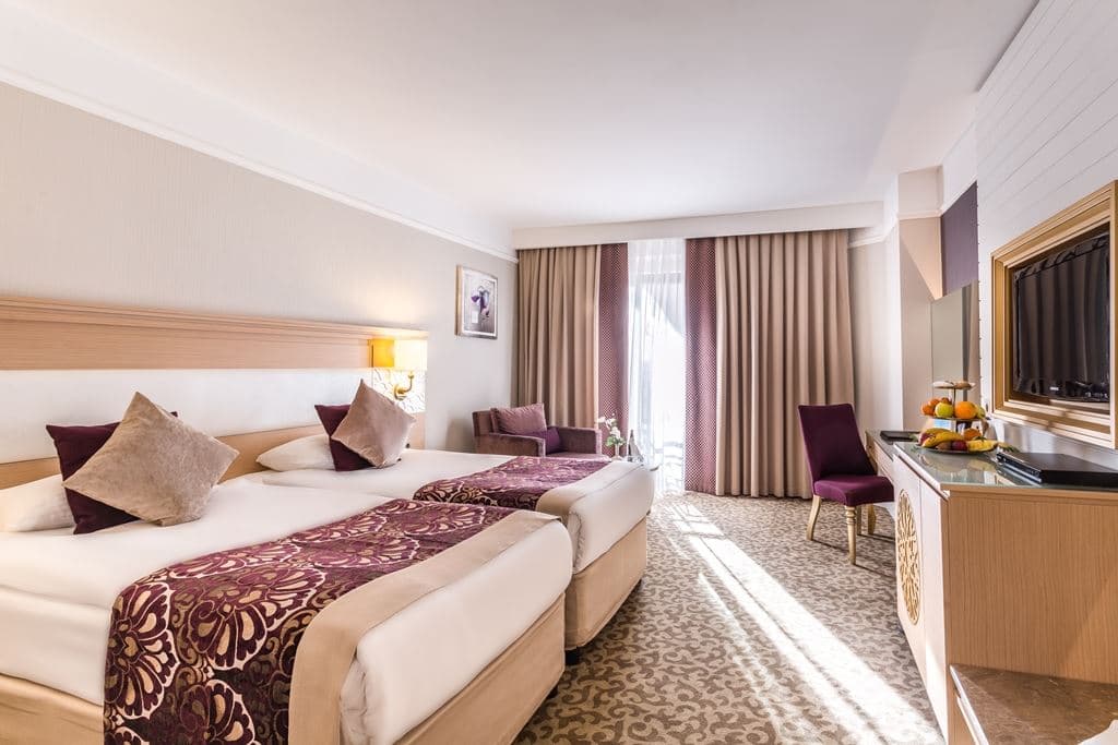 rooms-family-room