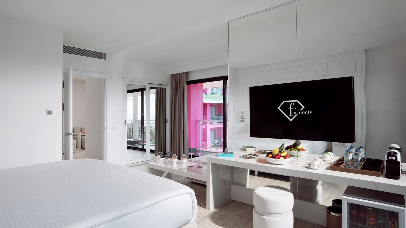 rooms-corner-room