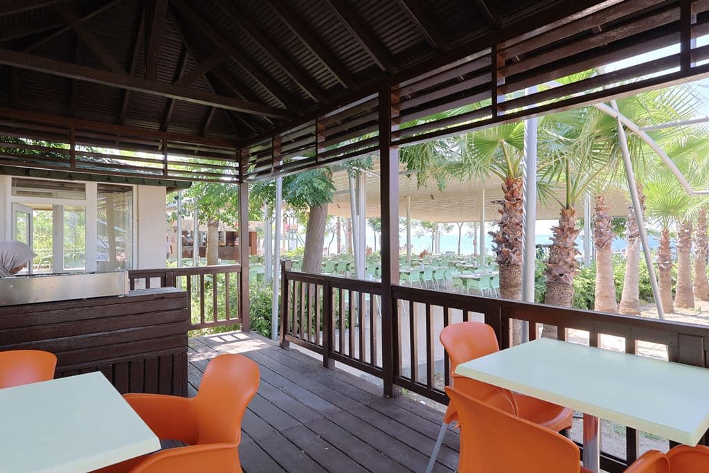 bars-beach-bar