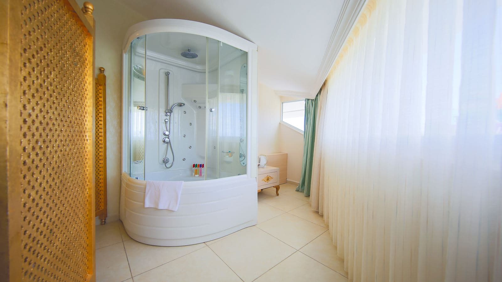 rooms-captan-suite