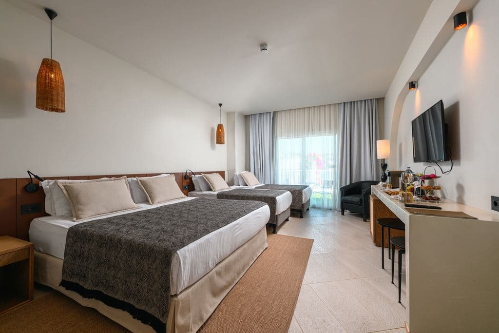rooms-premium-quatro-room