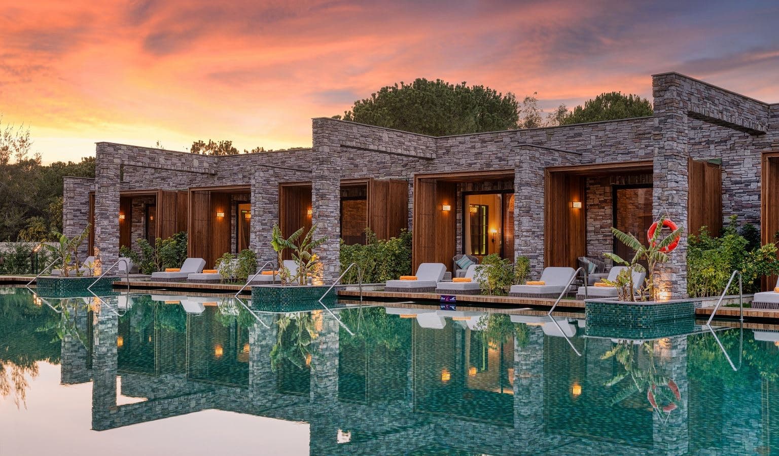 rooms-luxury-lagoon-suite