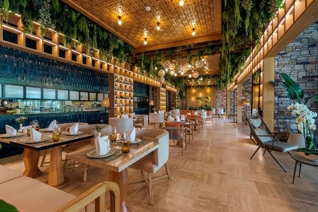 restaurants-lagoon-restaurant