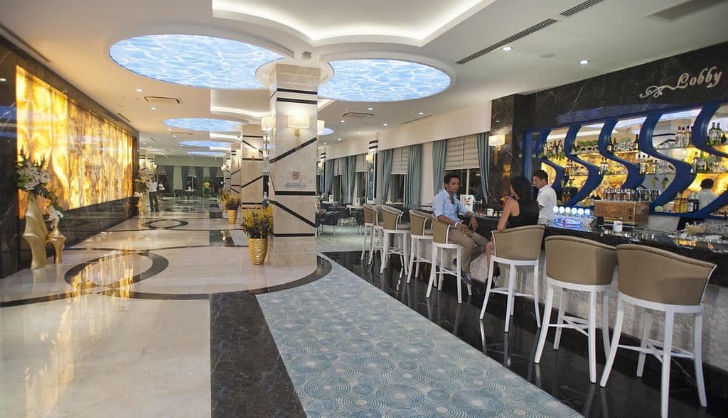 bars-lobby-bar