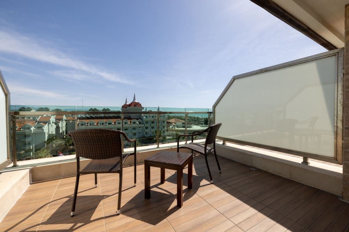 rooms-terrace-room