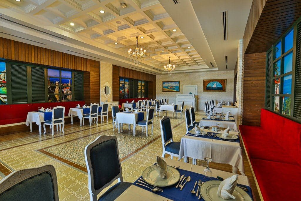 restaurants-mediterranean-breeze-ala-carte-restaurant