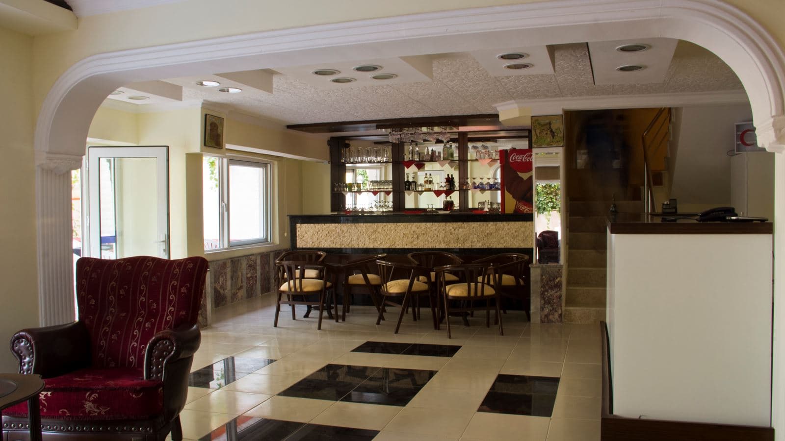 bars-loby-bar