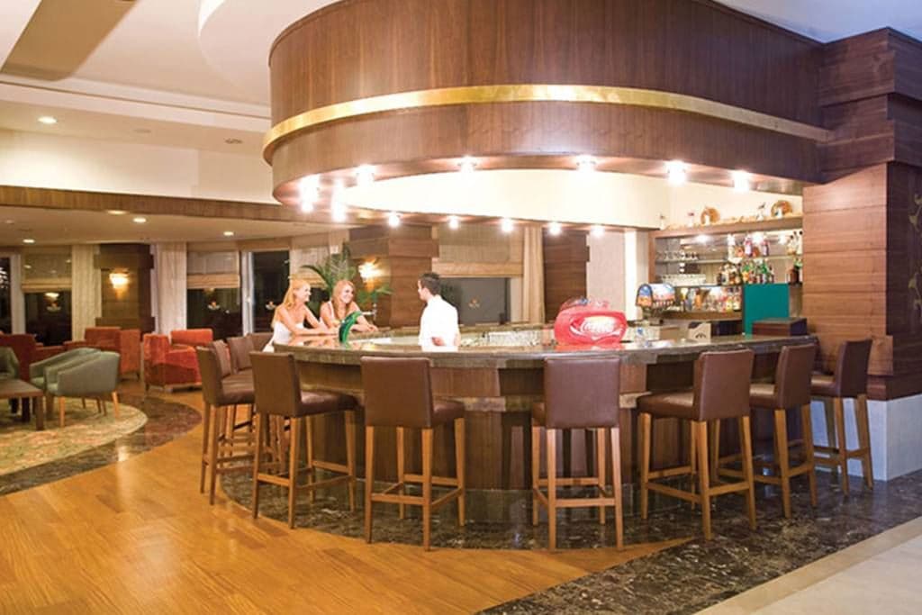 bars-lobby-bar