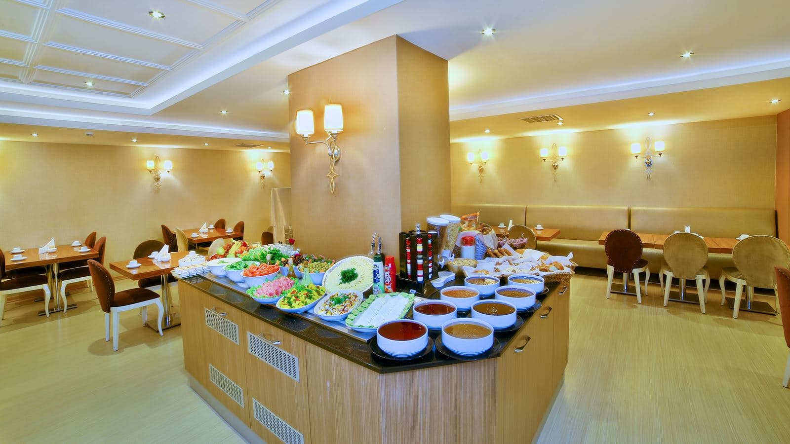 restaurants-restaurant