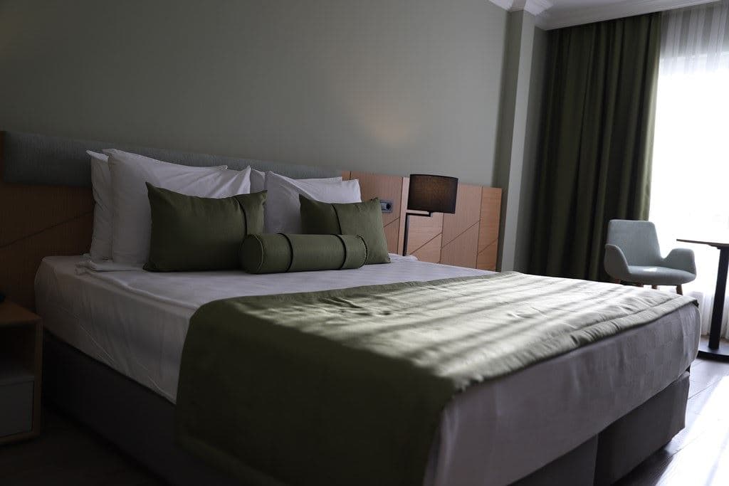rooms-standard-room-sea-view-without-balcony