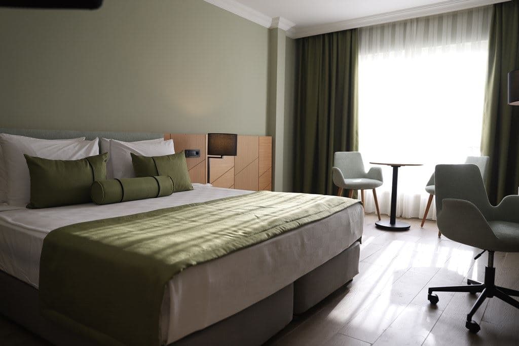 rooms-standard-room-sea-view-without-balcony