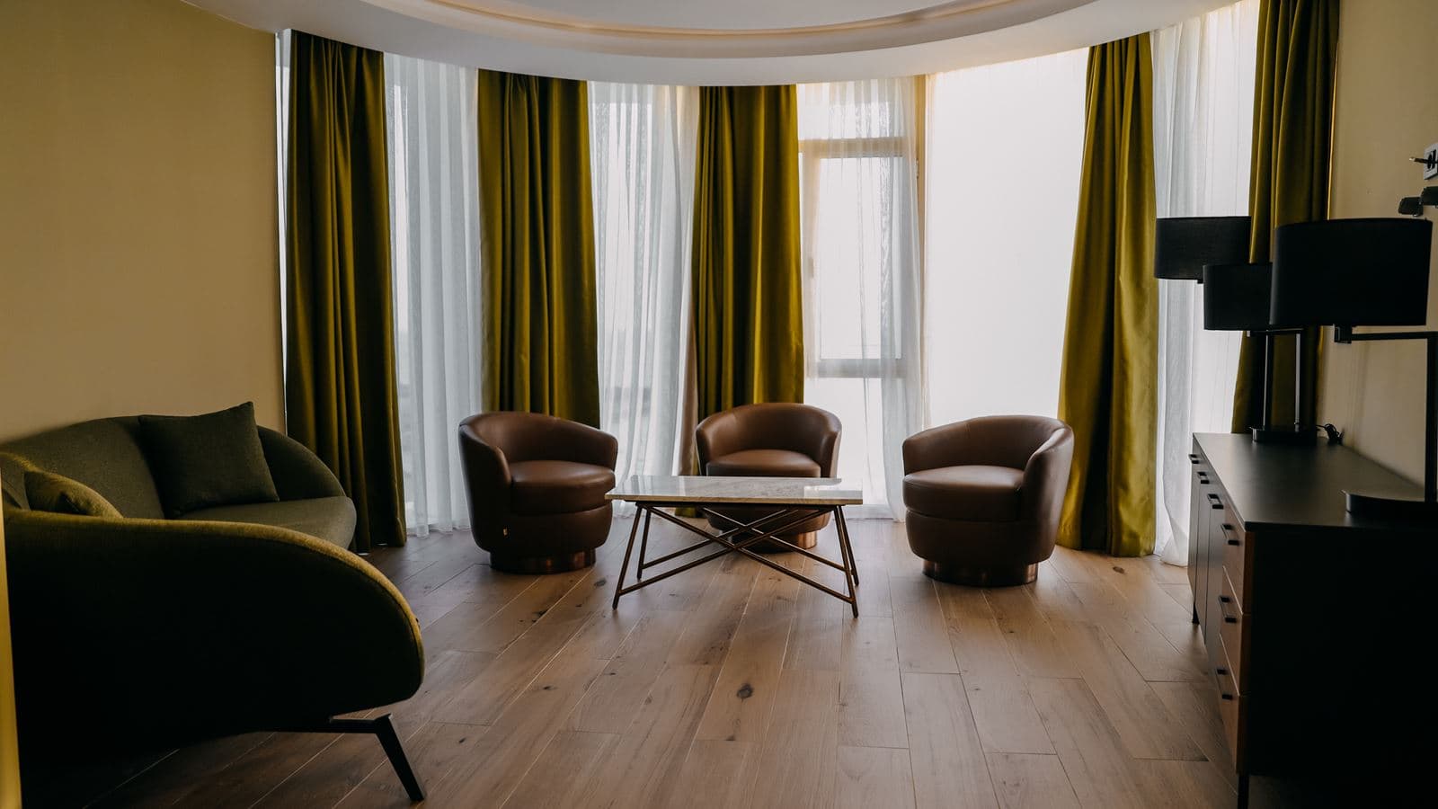 rooms-junior-suite