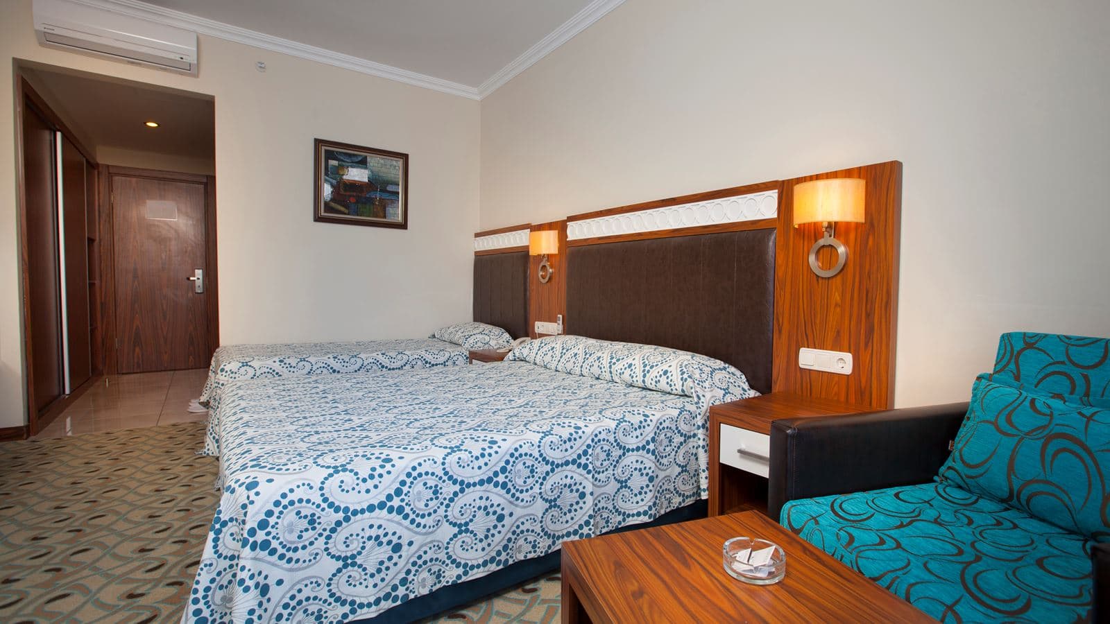 rooms-standard-room